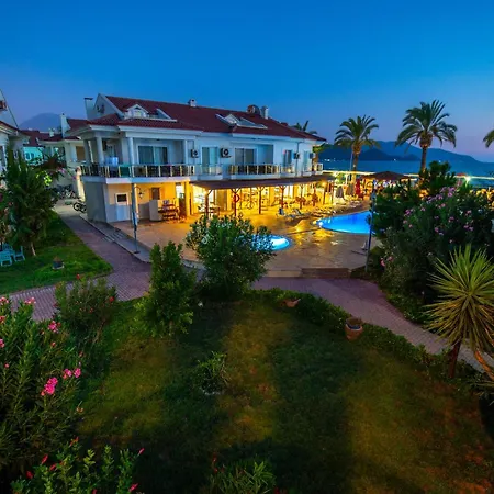 Sunset Club * Φετιγιέ