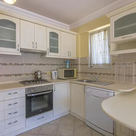 Sunset Club Aparthotel *