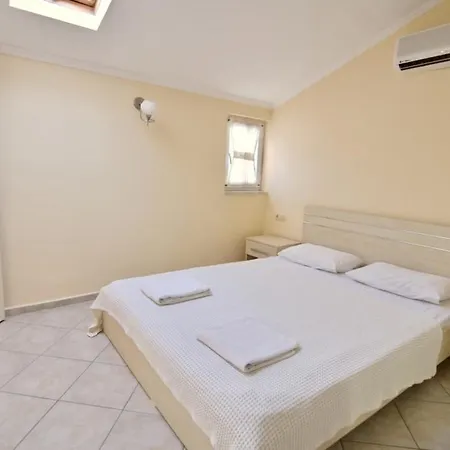 Sunset Club * 페티예