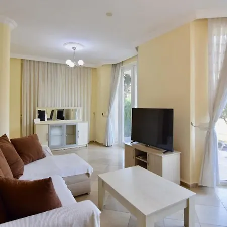 Sunset Club 페티예