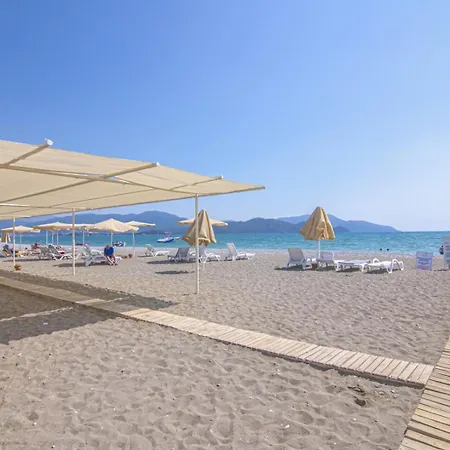 Sunset Club Apartmanhotel