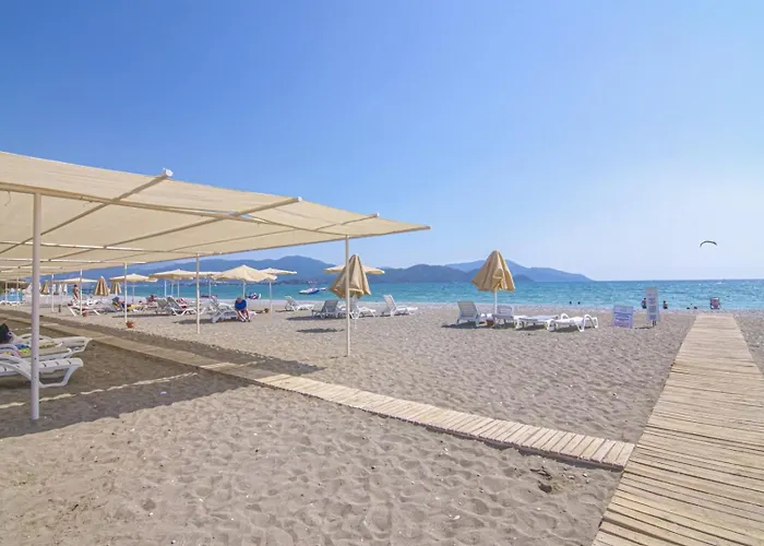 Sunset Club Apartmanhotel